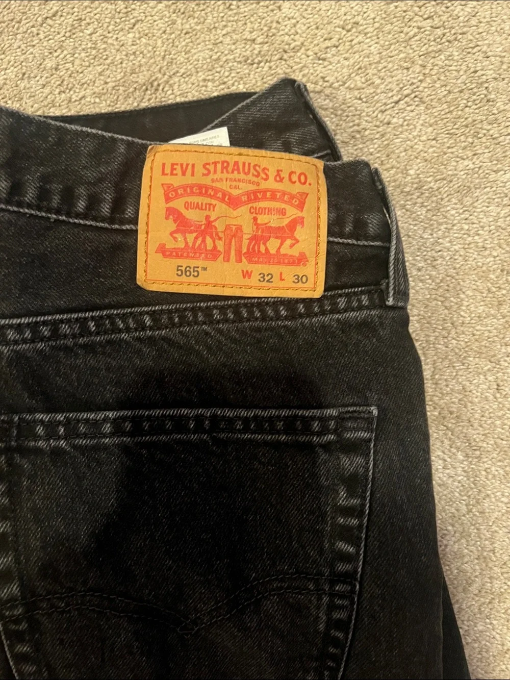 Levi's Black Straight-Leg Jeans